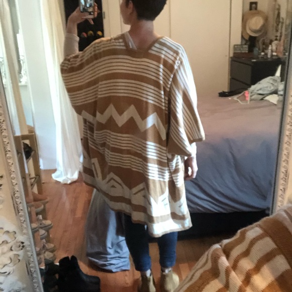 Patterned Kimono - Picture 7 of 7